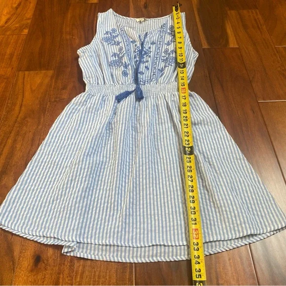 Umgee Women’s Blue & White Striped Dress with Pockets Size Medium - Picture 5 of 10